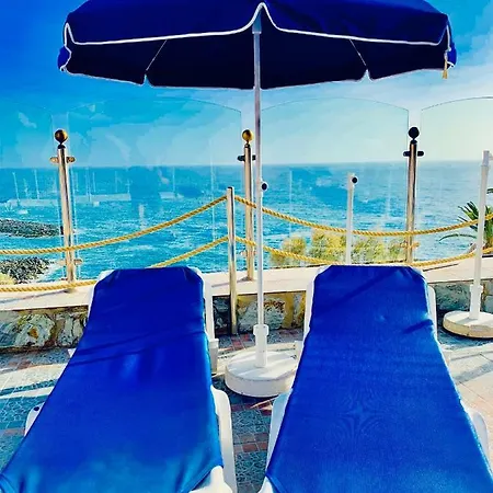Appartamento First Line Seaview *