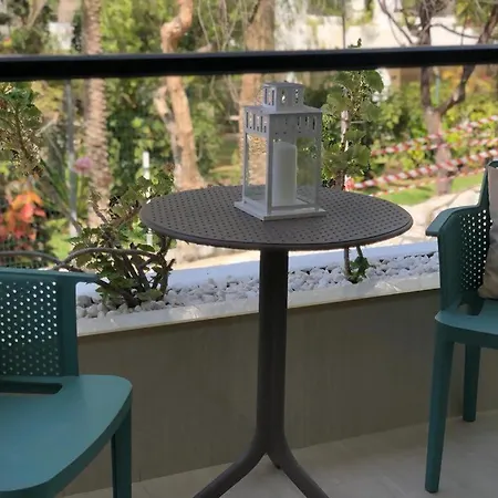 Frente Al Mar- Club Villamar * Адехе